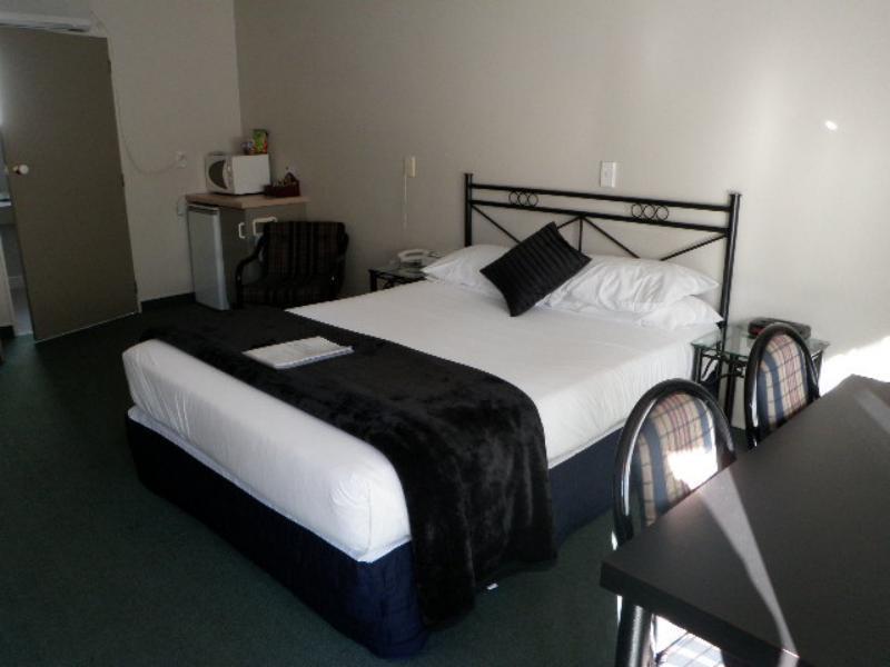 Durham Court Motor Inn Tauranga Buitenkant foto