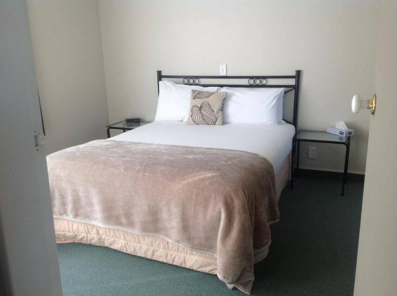 Durham Court Motor Inn Tauranga Buitenkant foto